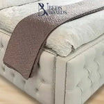 Load image into Gallery viewer, Beaded Sheraton Bed Only Furniture
